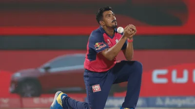 Captains cautioned about 'incomplete' catches in the IPL